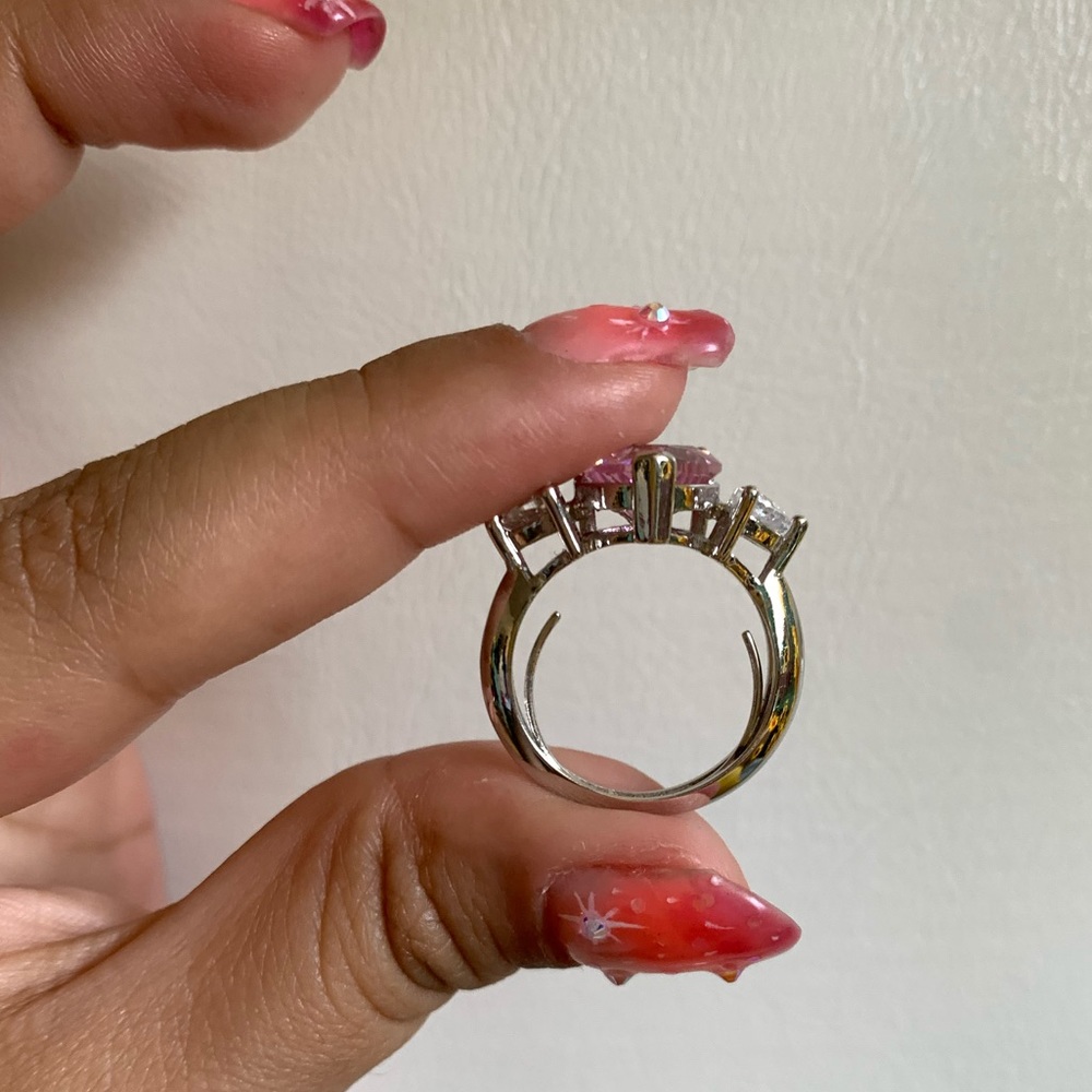Pink Heart Ring - Picture 10 of 12